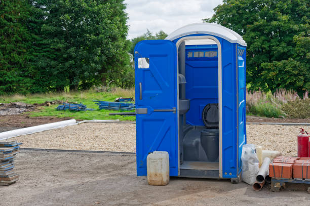 Best Standard Portable Toilet Rental  in Warrenton, VA